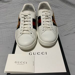 Size 8.5 Gucci Sneakers. Worn 3 times.